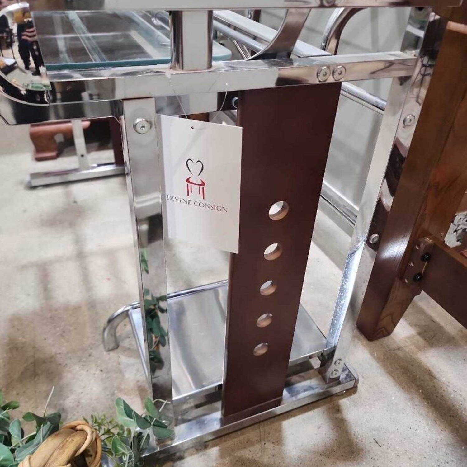 Tempered Glass Computer Desk w/ Pull-Out Tray - image-11