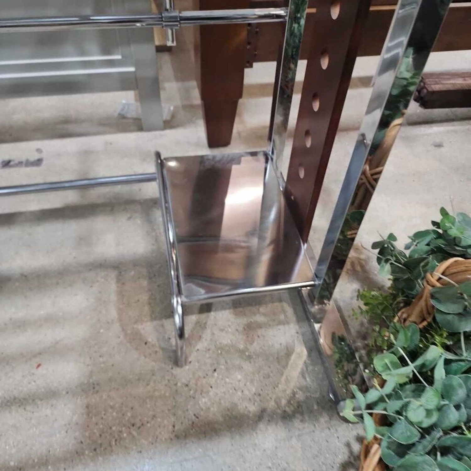 Tempered Glass Computer Desk w/ Pull-Out Tray - image-12