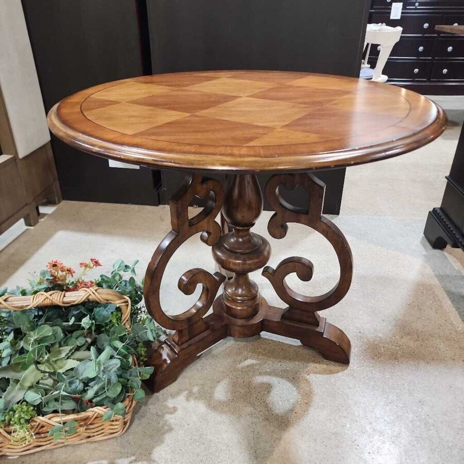 Round Solid Wood Parquet Foyer Table - image-2