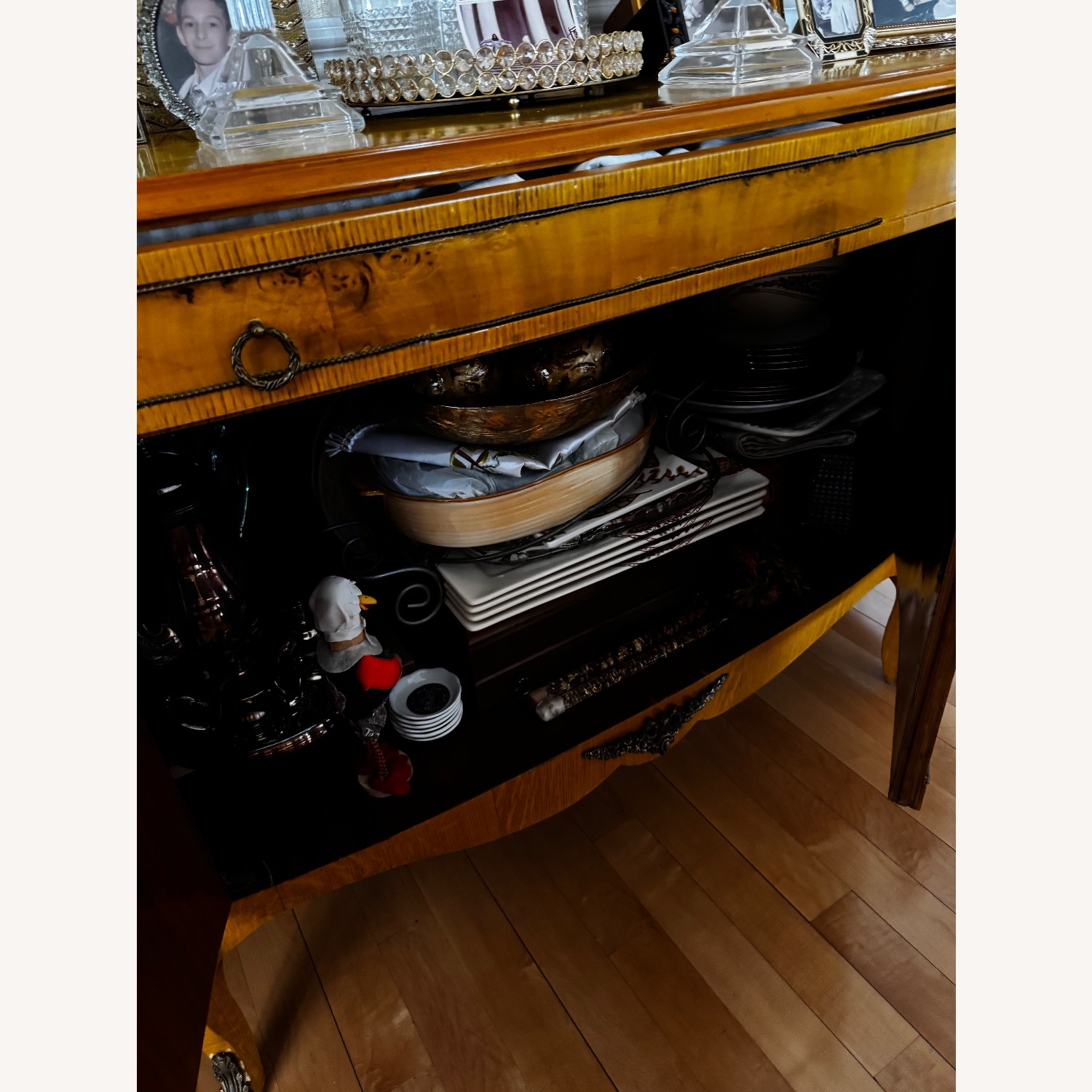 Vintage/Antique Sideboard - image-9