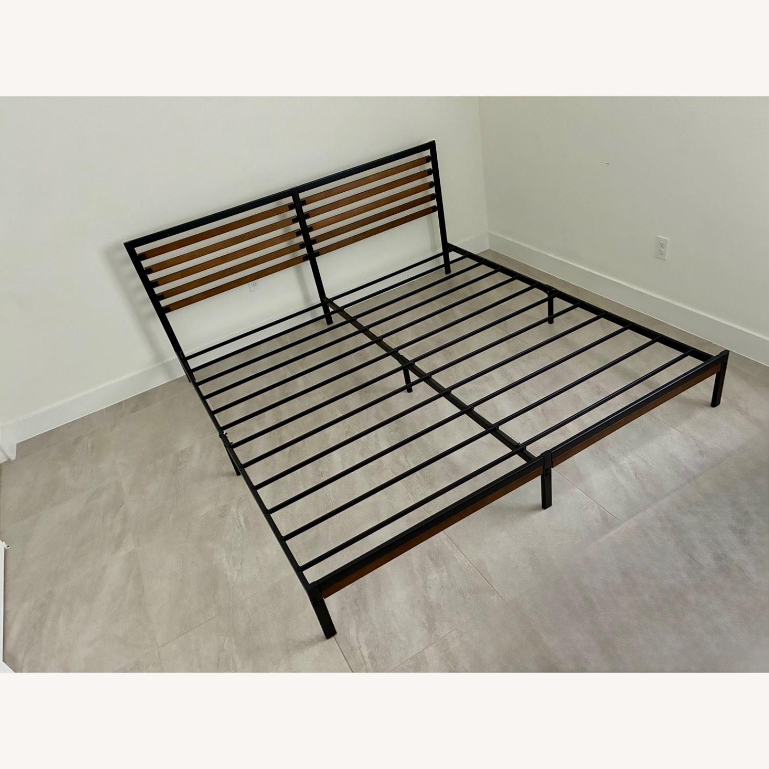 Natural King Bed - image-1