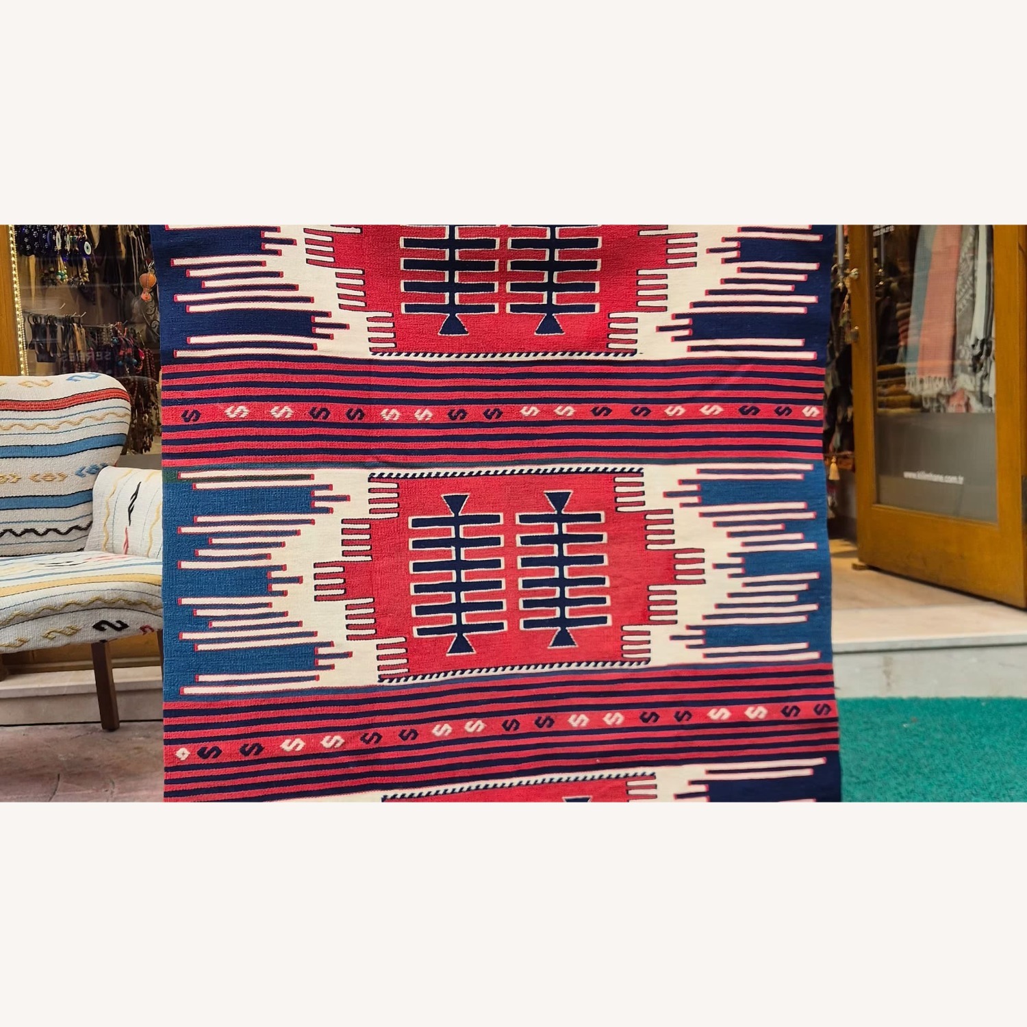 Southwestern Navajo Style Kilim Rug - image-5