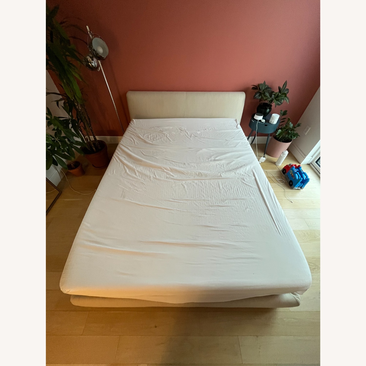 Design Within Reach – Nest Storage Bed (Like New) - image-4