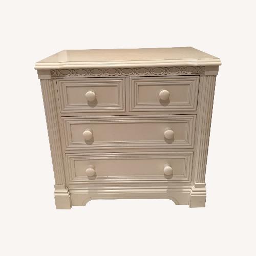 Used Lexington Furniture Ivory Wood Chest for sale on AptDeco