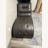 Bob's Discount Furniture Dark Brown Chaise Lounge