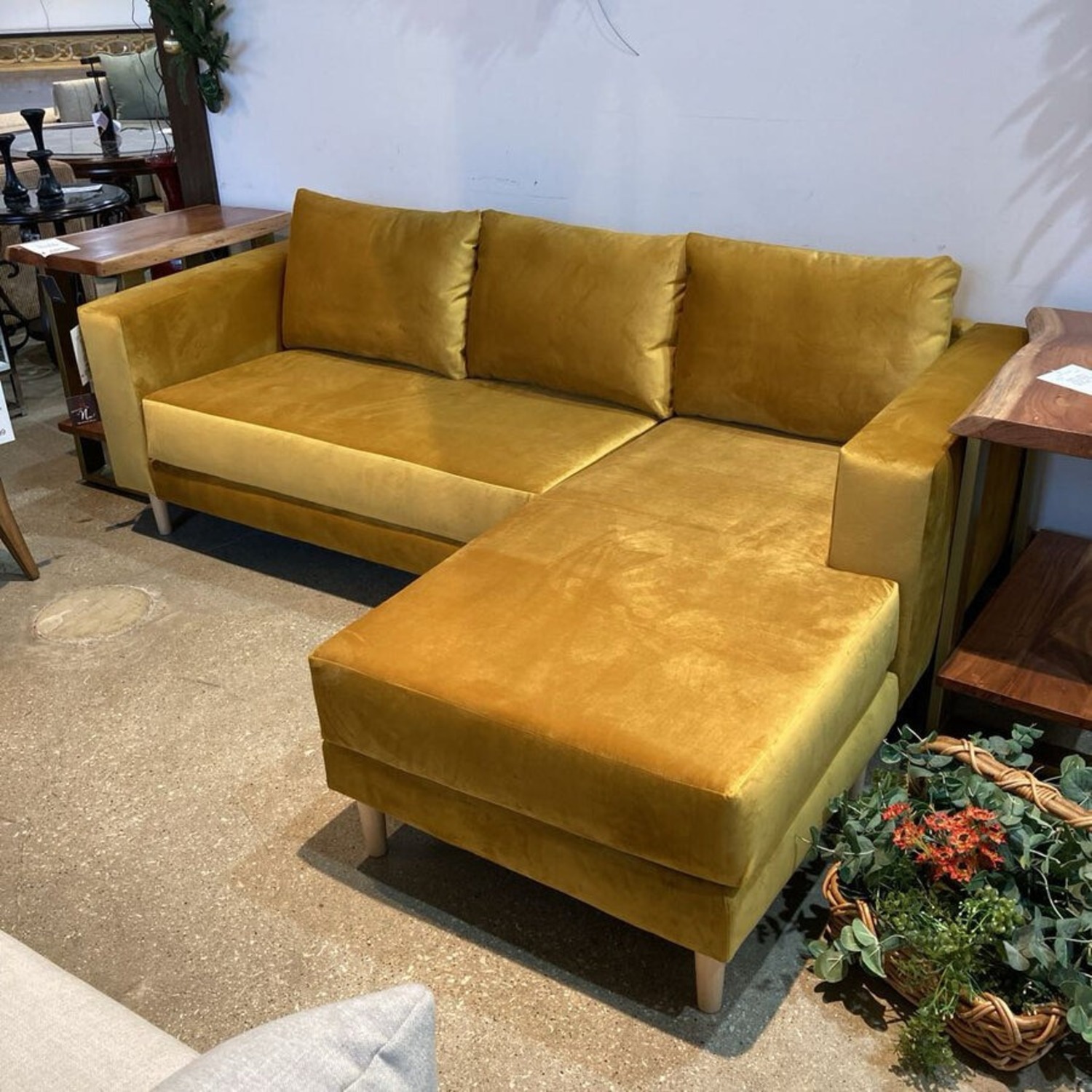 Sabai The Essential Sectional Mustard - image-3