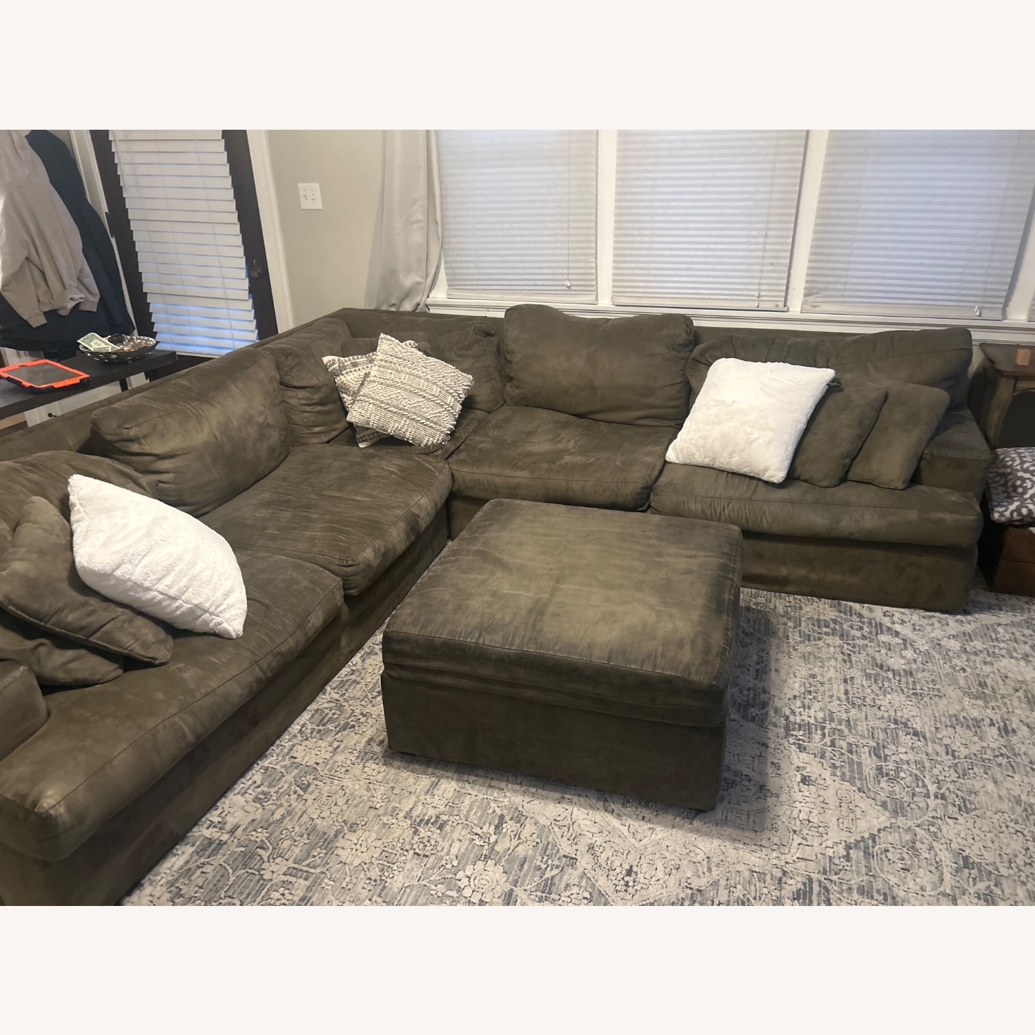 6 piece Sectional Sofa - image-3