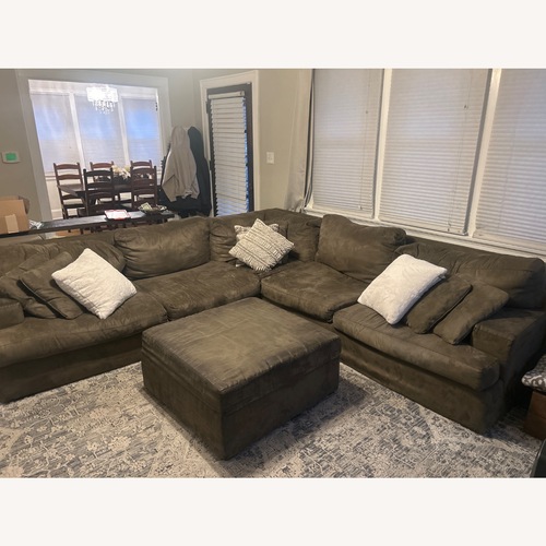 Used 6 piece Sectional Sofa for sale on AptDeco