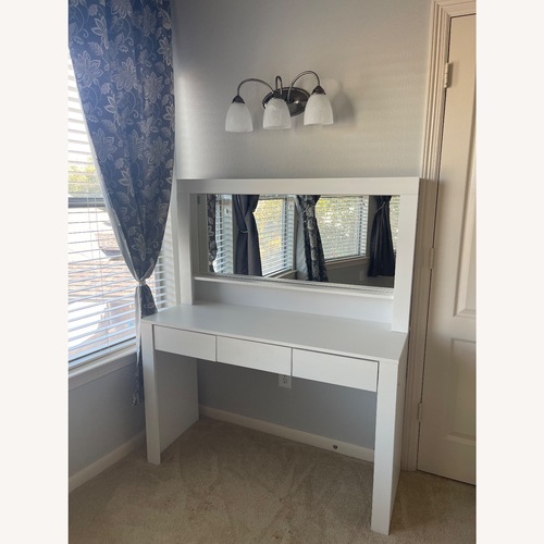 Used Vanity White Solid Wood With Mirror for sale on AptDeco