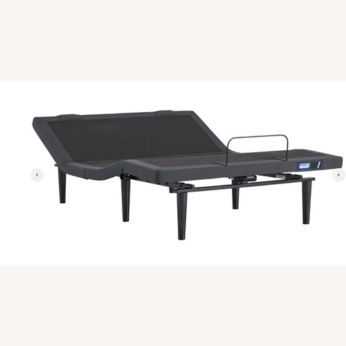 Used Tempur-Pedic King TEMPUR-Ergo Smart Base for sale on AptDeco