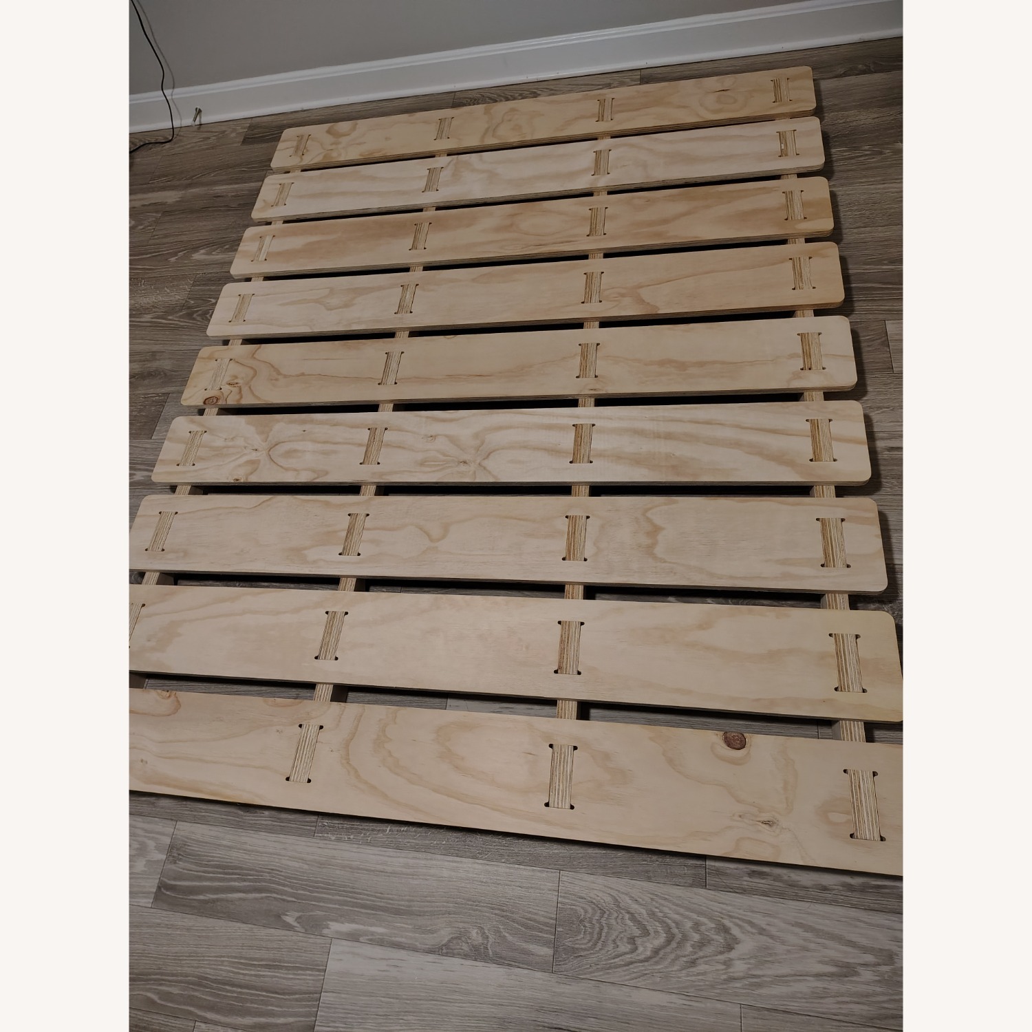 Harmony Wood Crafts Bed Frame Low profile - image-3