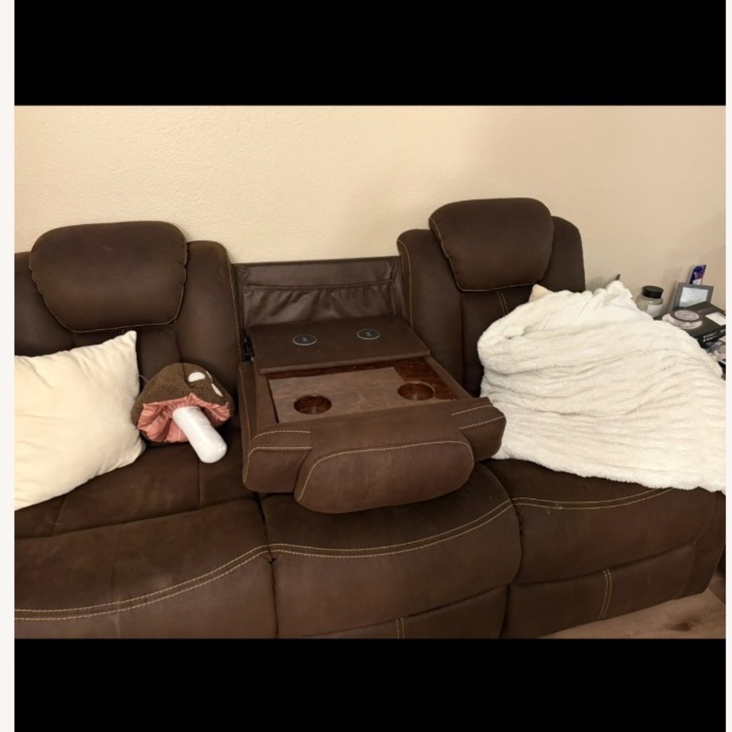 Manual Triple Reclining Sofa With USB - image-2