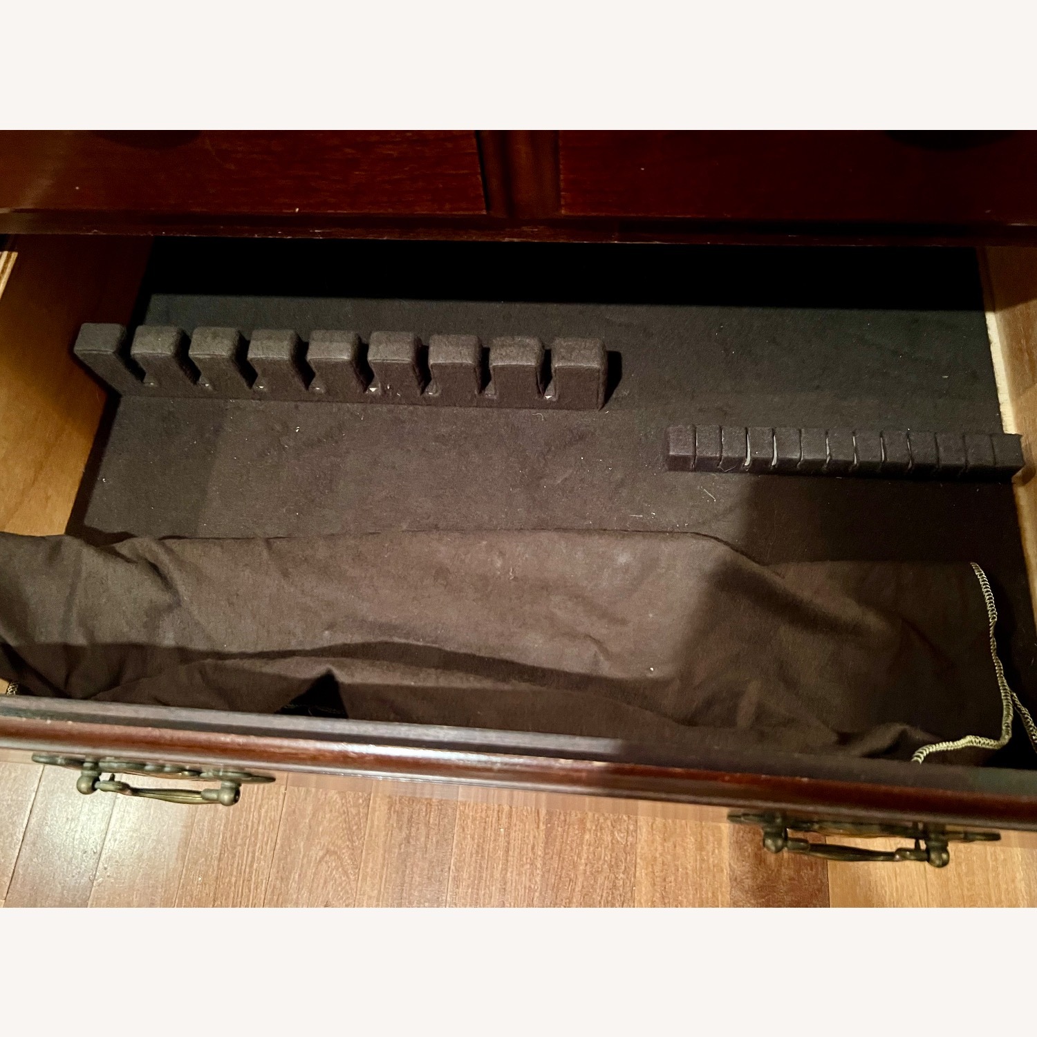 Thomasville Furniture Industries Sideboard - image-4