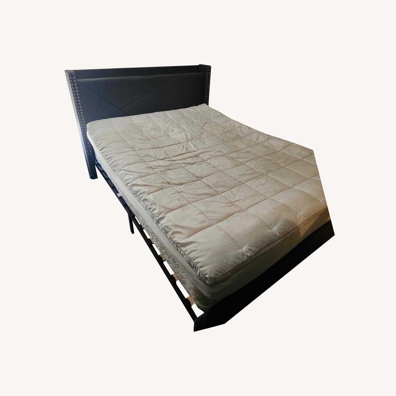 Dark Gray Cotton Queen Bed - image-0