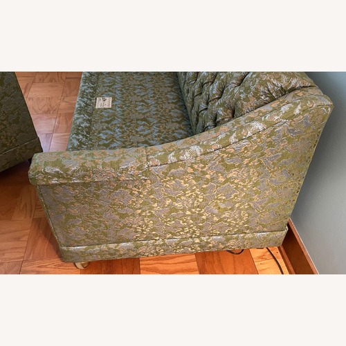 Used Flexsteel 3+ Piece Sectional for sale on AptDeco