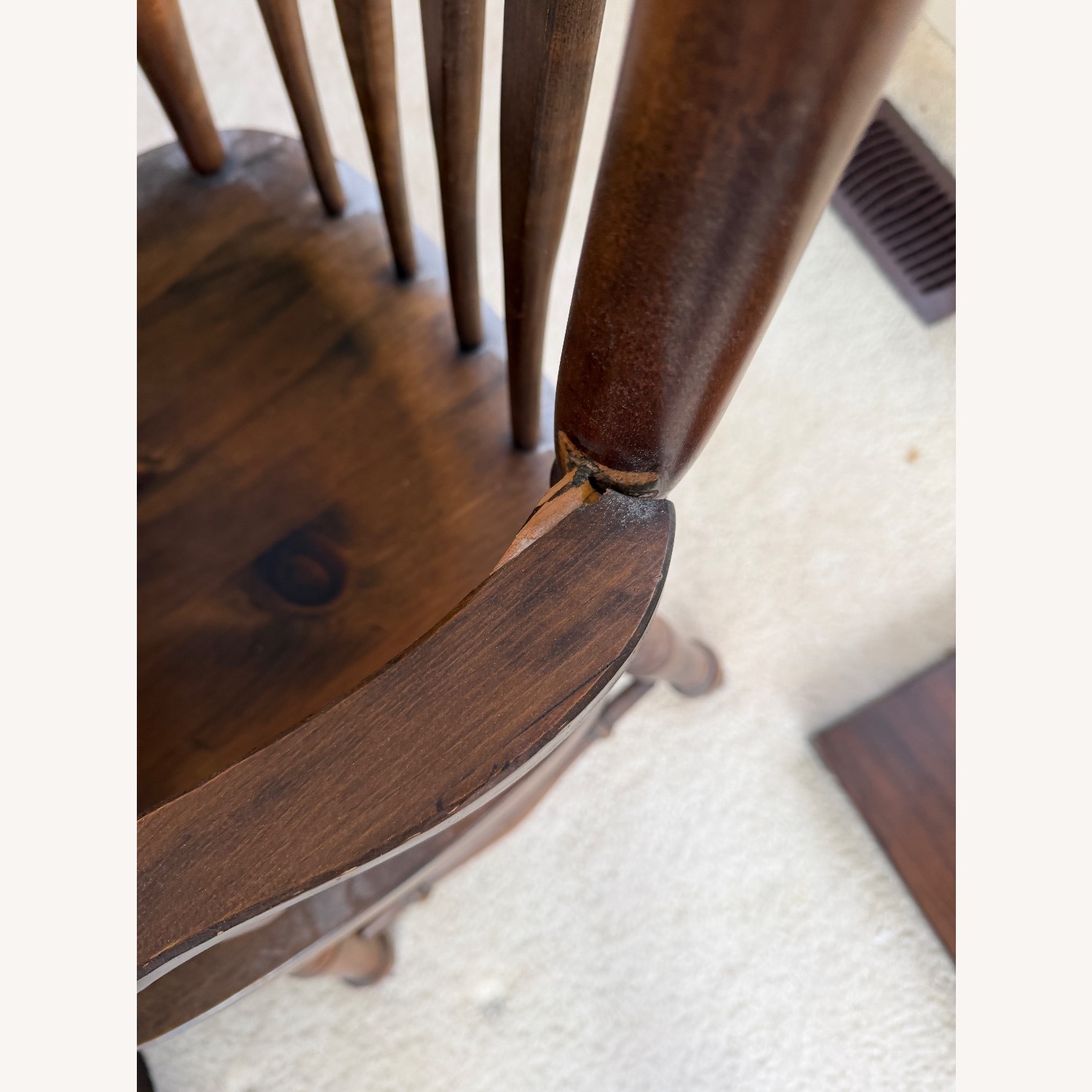 Ethan Allen Dining Room Set with 6 Windsor Style Chairs  - image-5