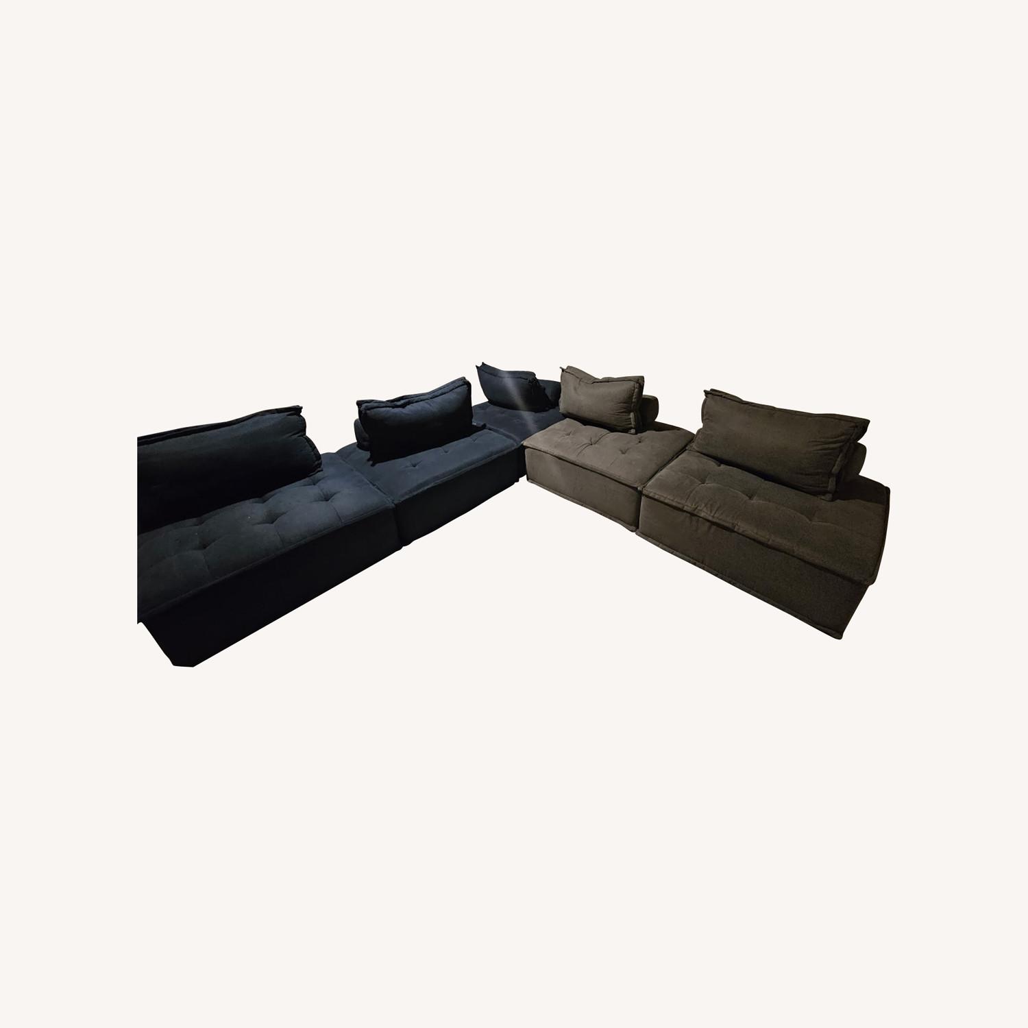 5 Piece Comfortable Arrangement Able Sectional - image-0