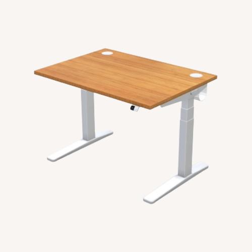 Used Uplift V2 Adjustable Standing Desk for sale on AptDeco