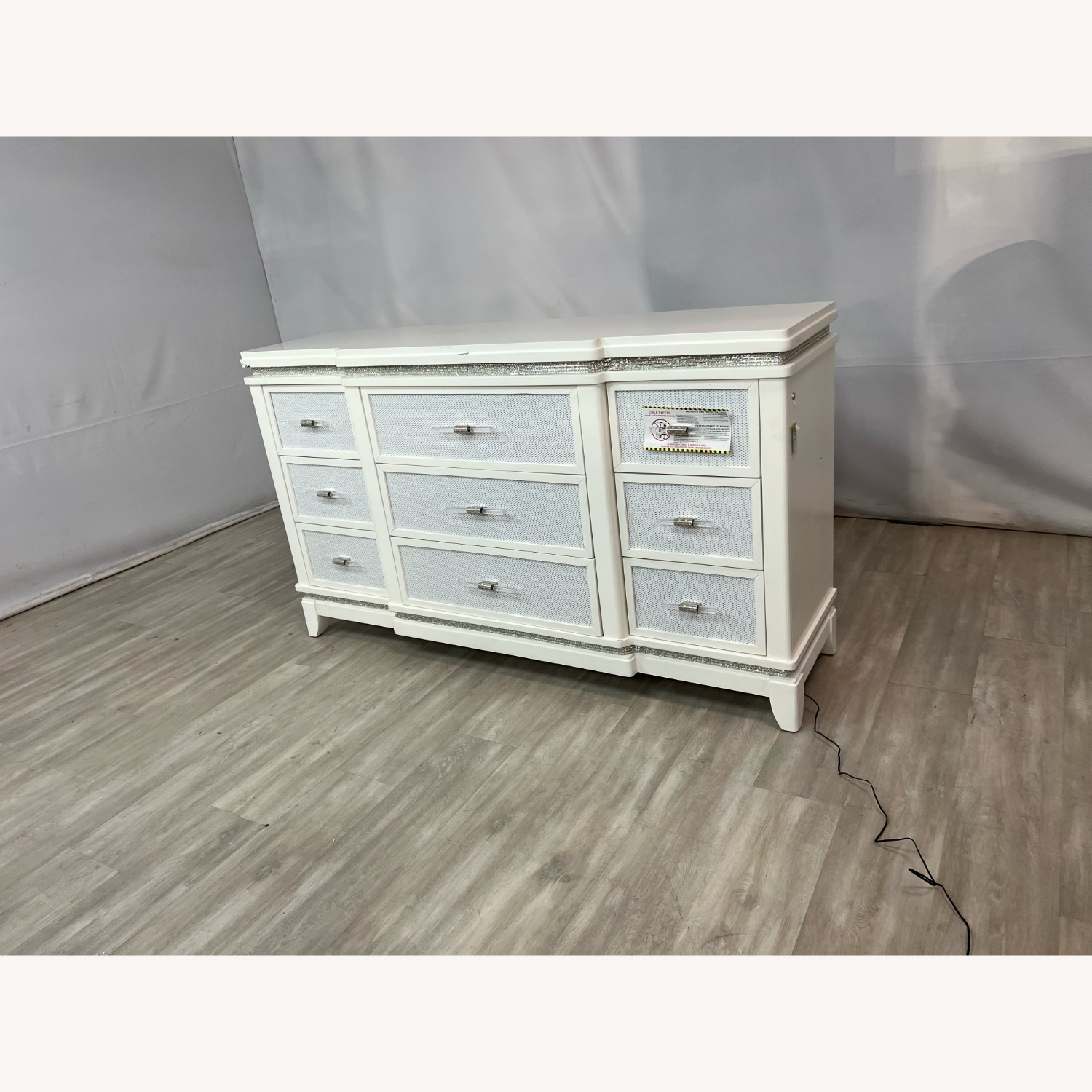 House of Hampton Elmin 9 - Drawer Dresser - image-3