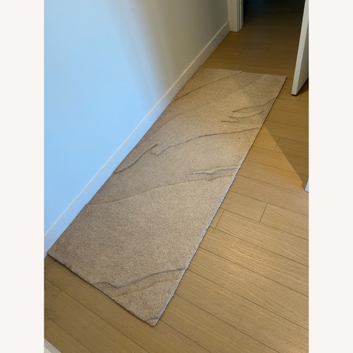 Used Nami Wool Rug for sale on AptDeco