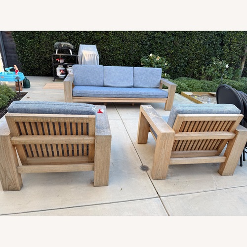 Used Williams Sonoma Home Larnaca Outdoor Furniture Set for sale on AptDeco