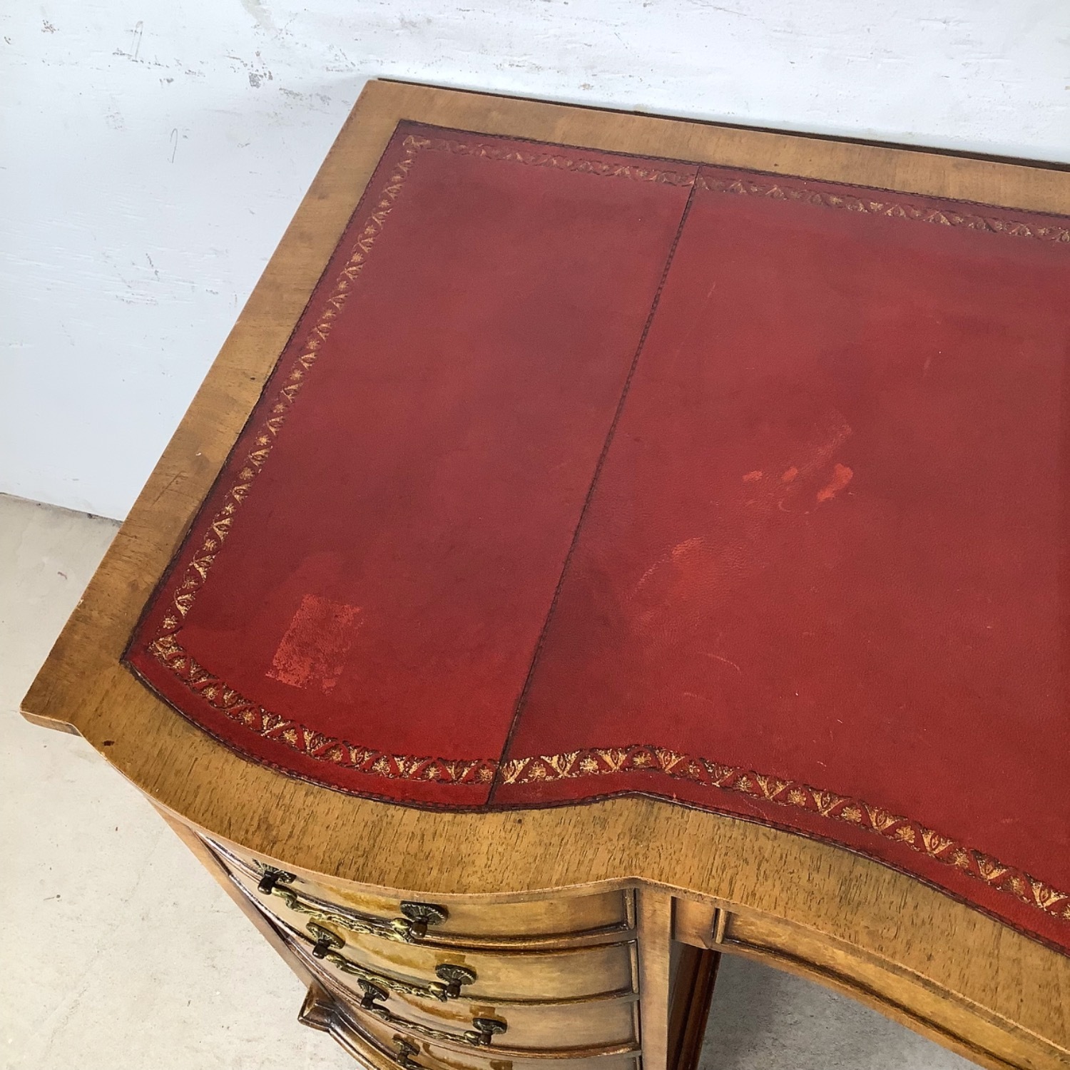Vintage French Provincial Vanity Desk with Burl - image-15