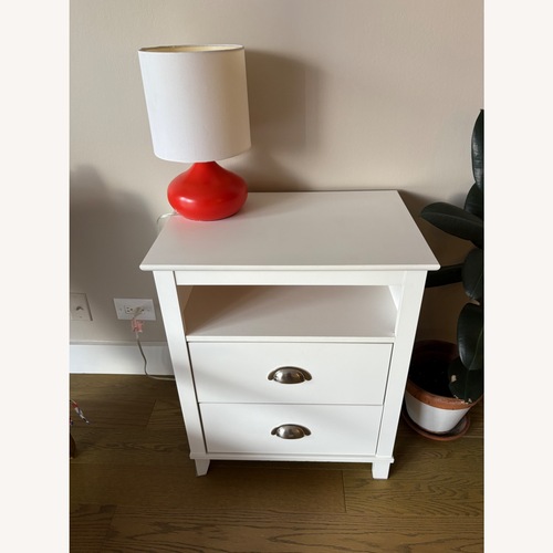 Used White Wood Nightstands for sale on AptDeco