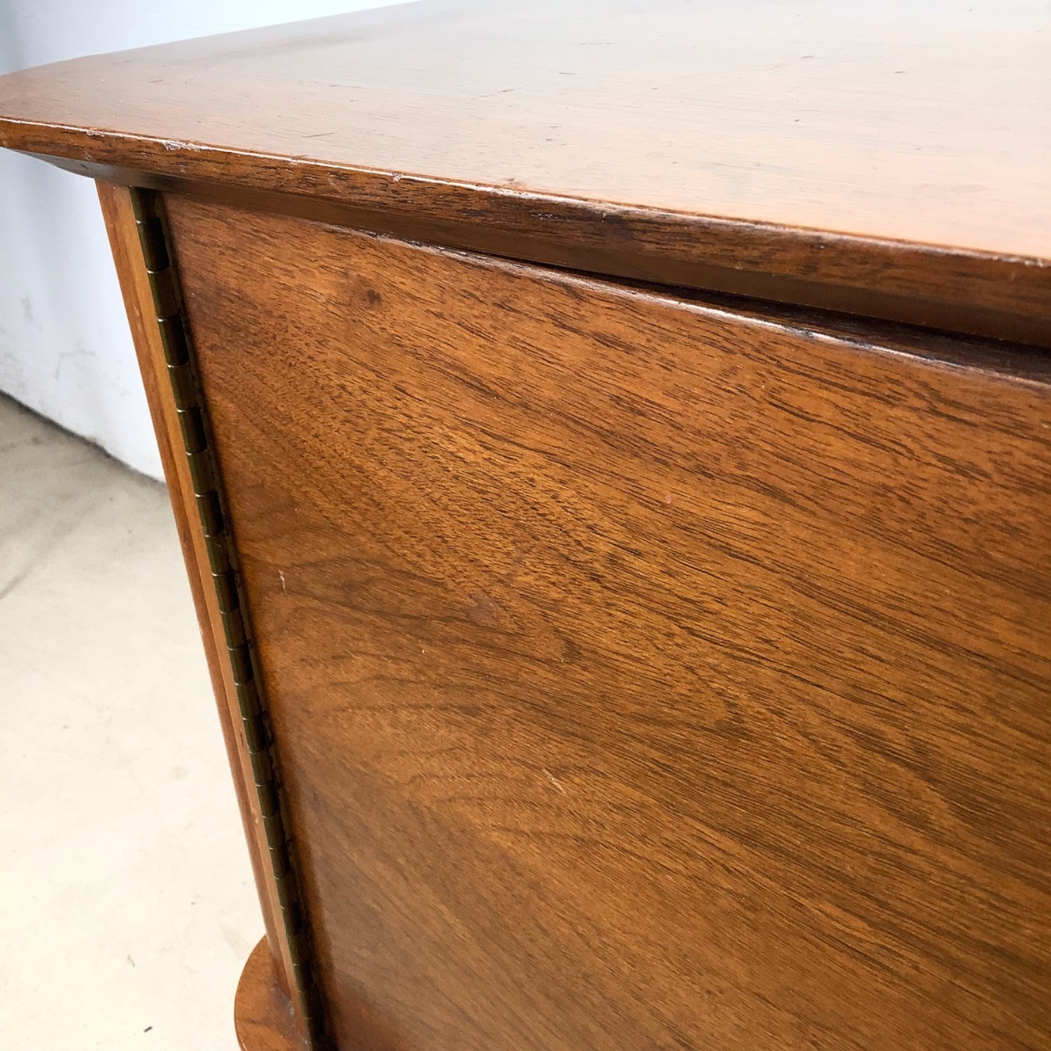 Mid-Century Walnut Cabinet Nightstands – Pair - image-16