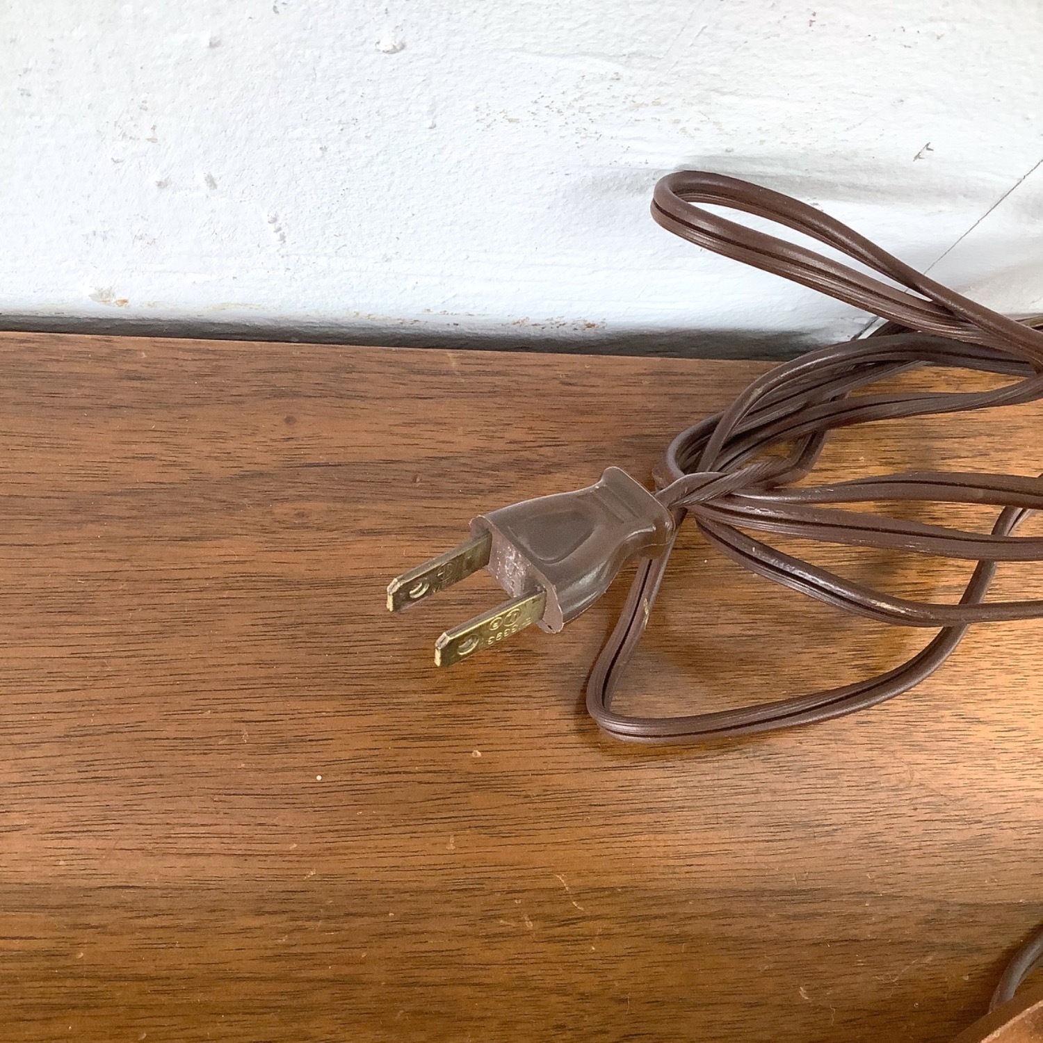 Mid-Century Style Wooden Dowel Table Lamp - image-7