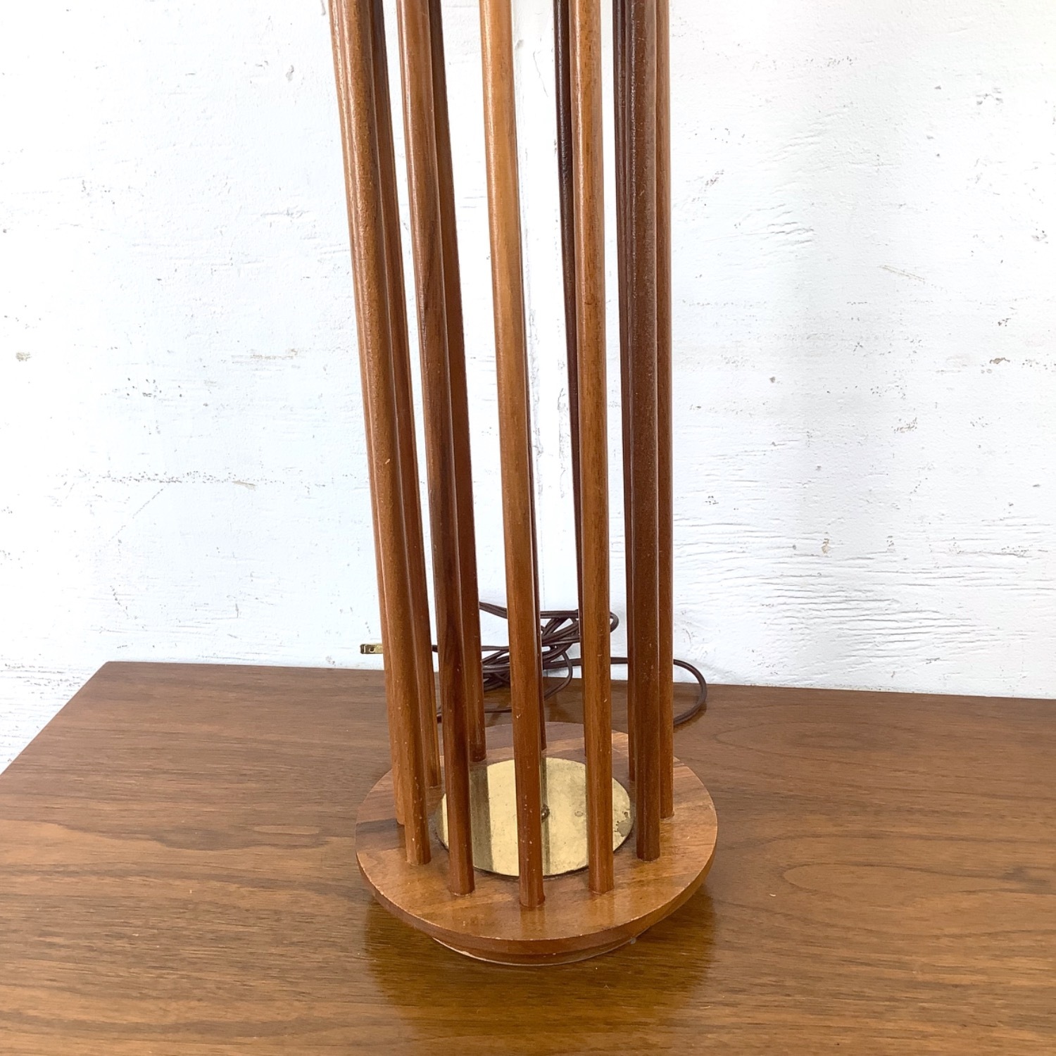 Mid-Century Style Wooden Dowel Table Lamp - image-4