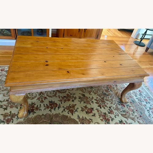 Used Thomasville Furniture Industries Coffee Table for sale on AptDeco