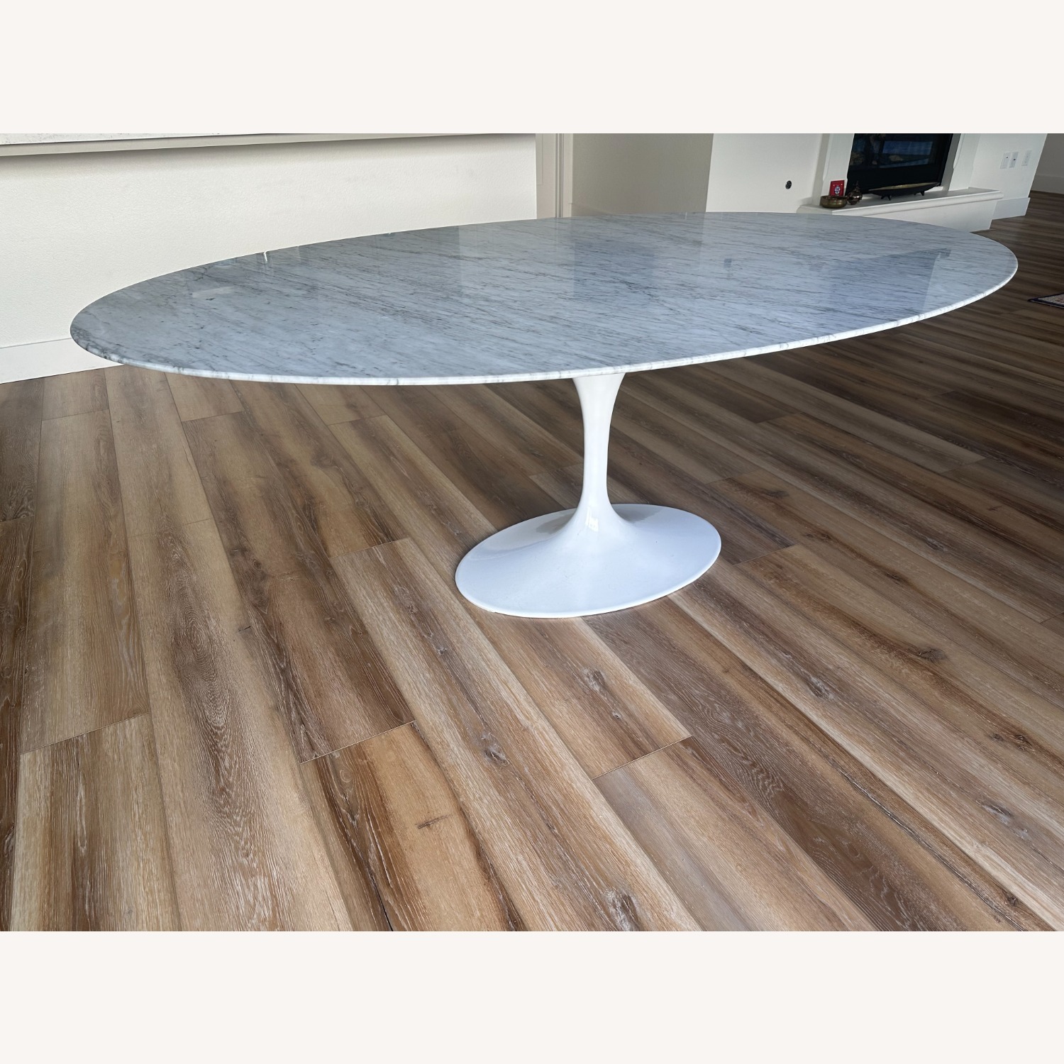 Carrara Marble Oval Table - image-3