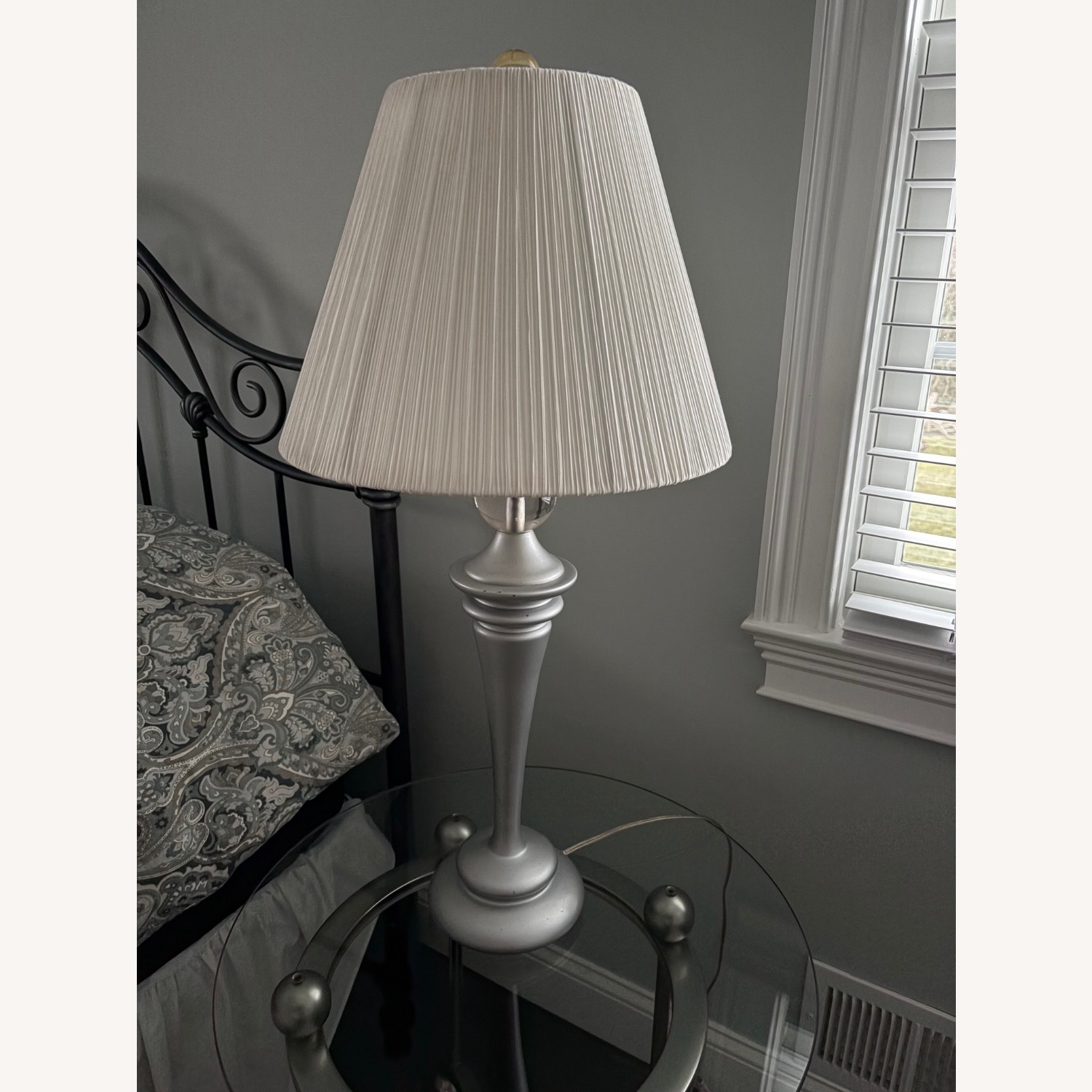 Vintage Light Gray Table Lamps - image-4