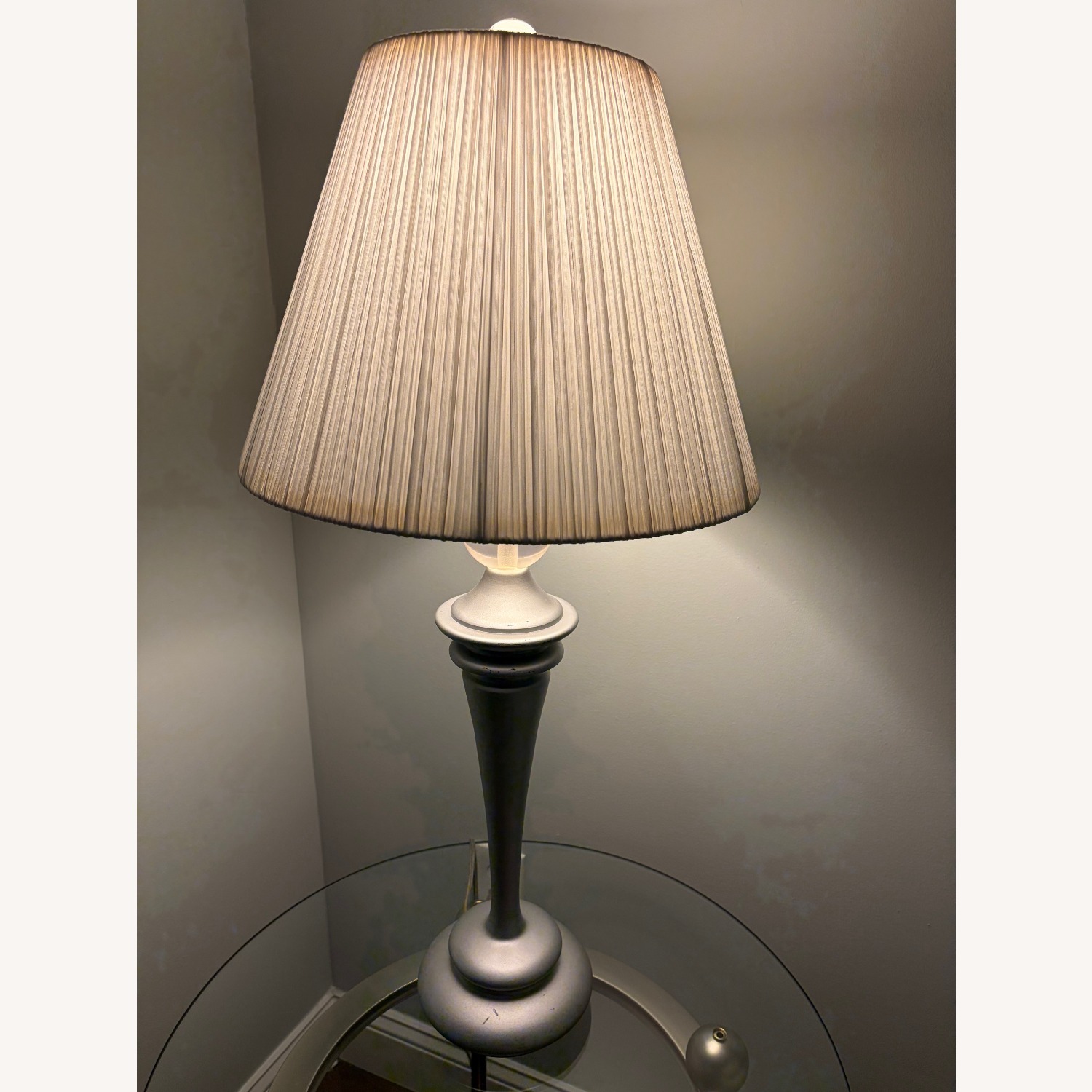 Vintage Light Gray Table Lamps - image-3
