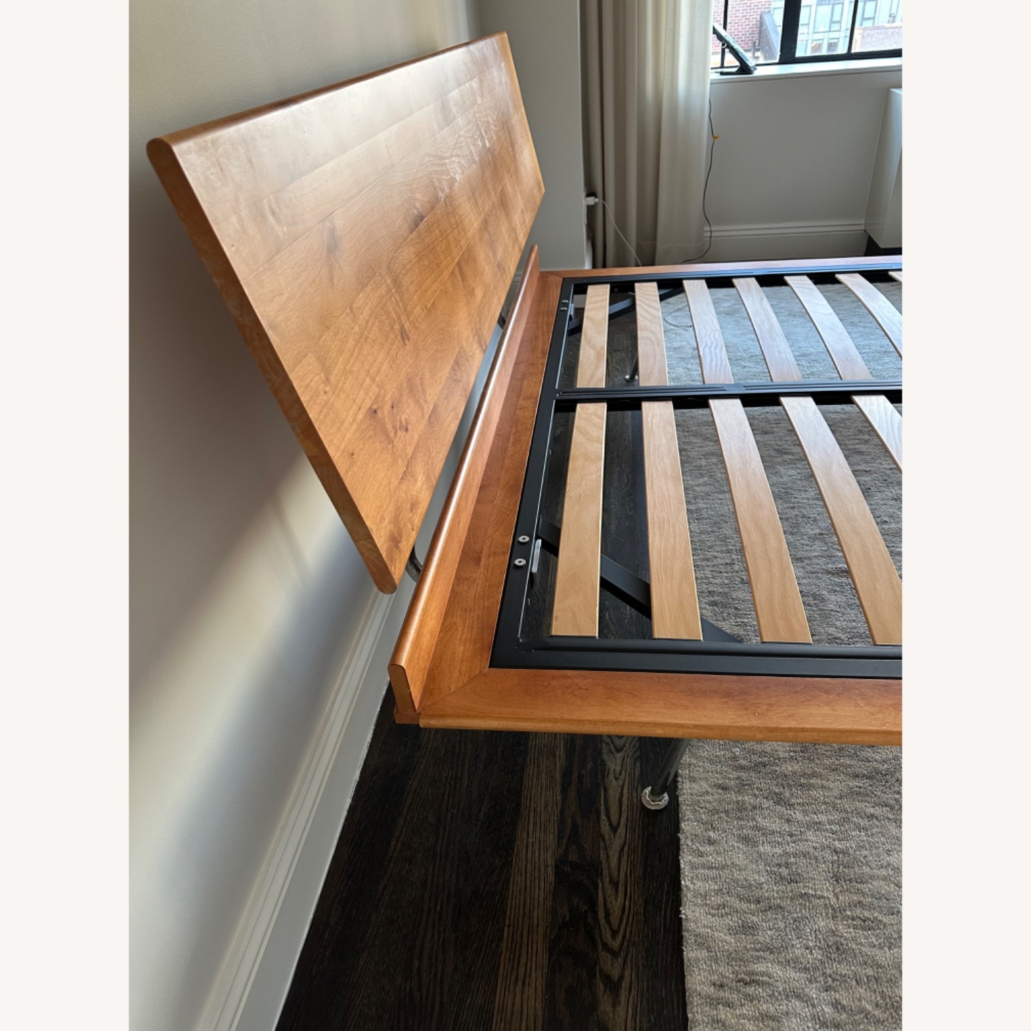 Herman Miller Nelson Thin Edge Bed Queen Cherry - image-6