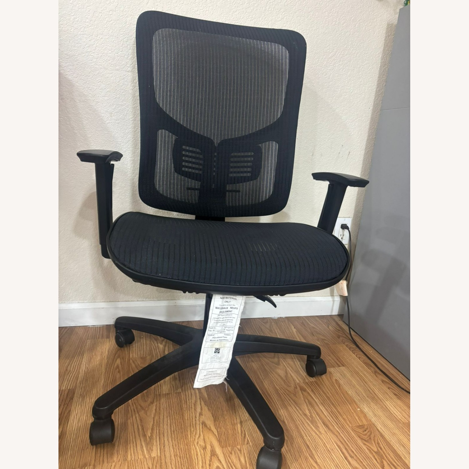 OFM Inc. Black Office Chair - image-1