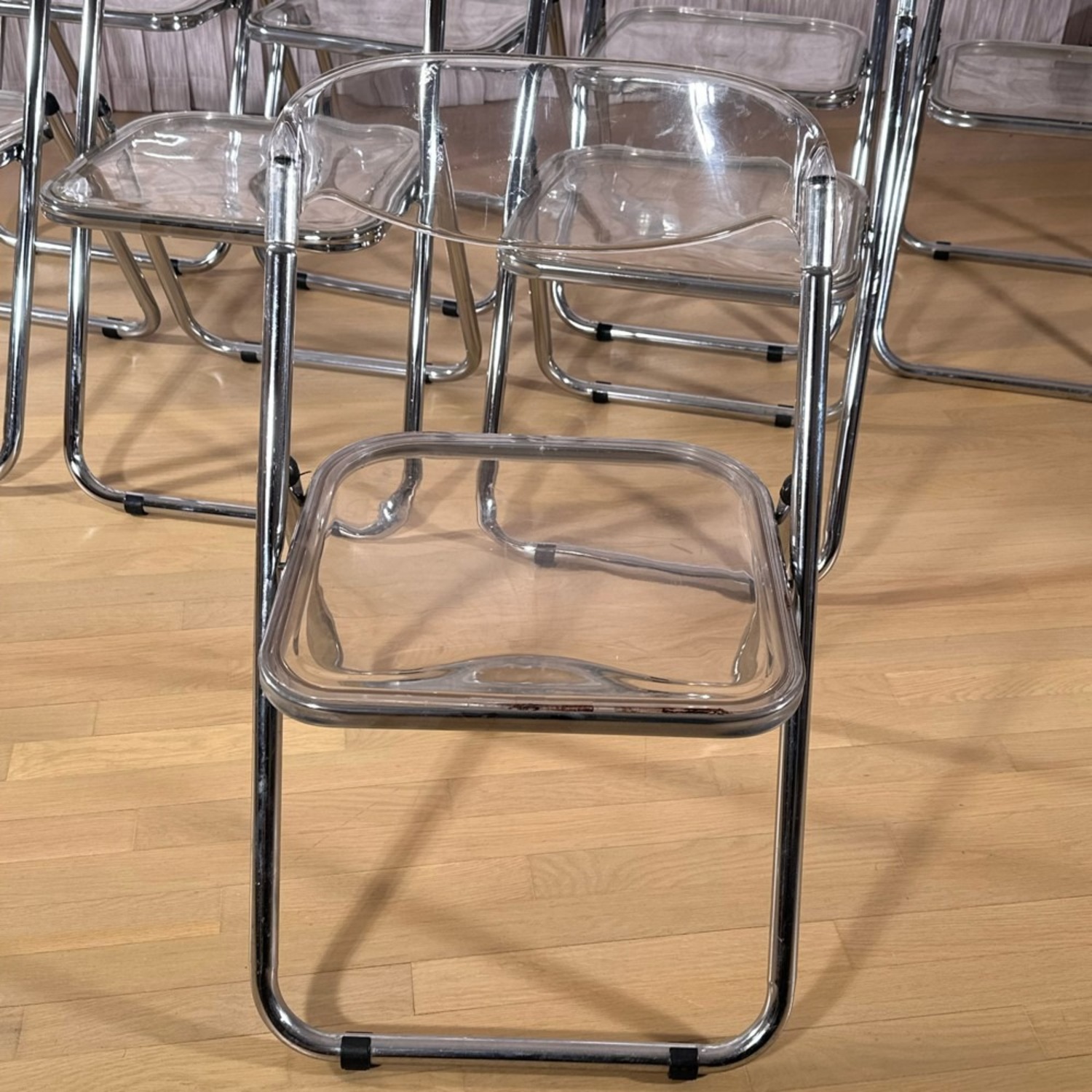  Transparent Decorative Folding Chairs Set of 2 - image-3