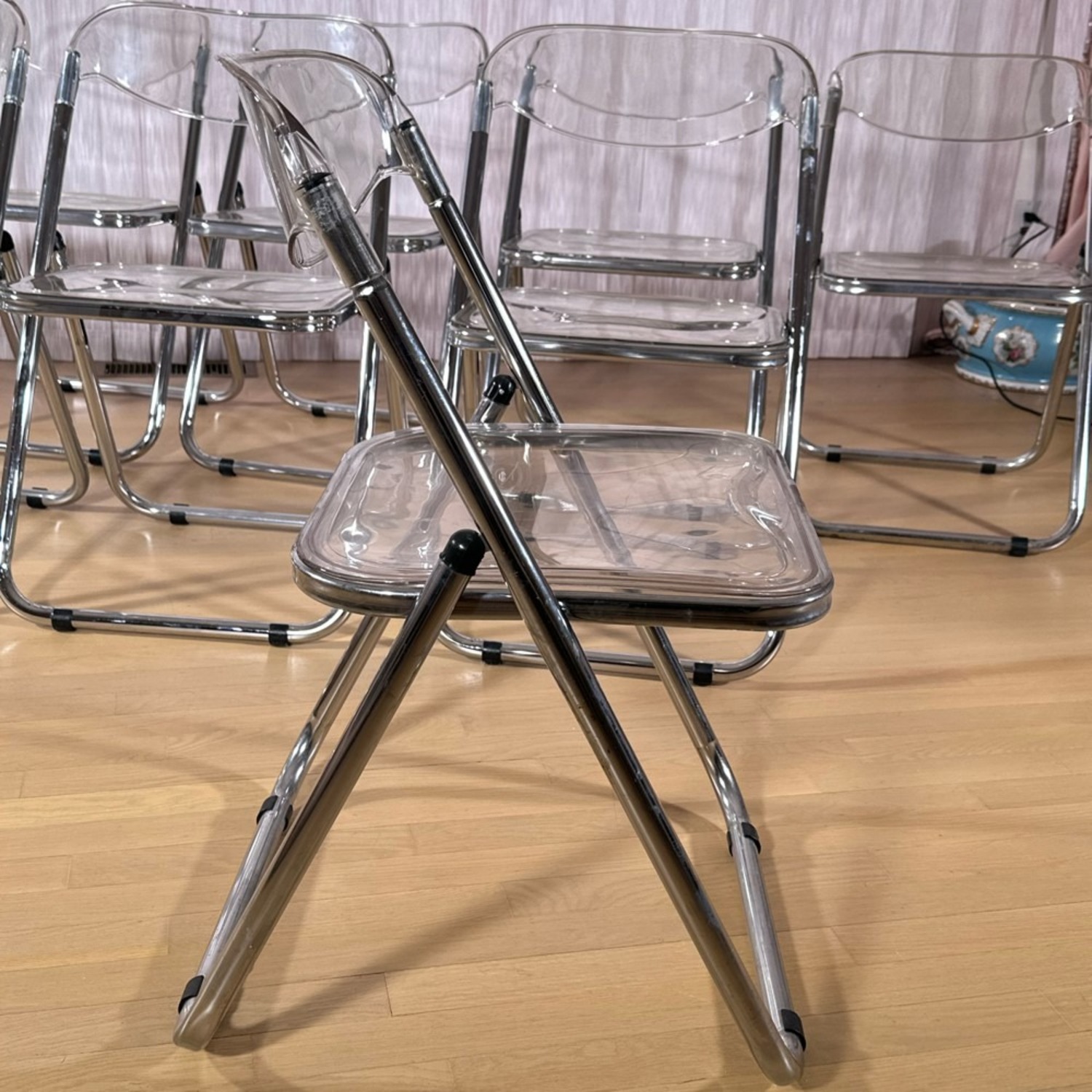  Transparent Decorative Folding Chairs Set of 2 - image-2