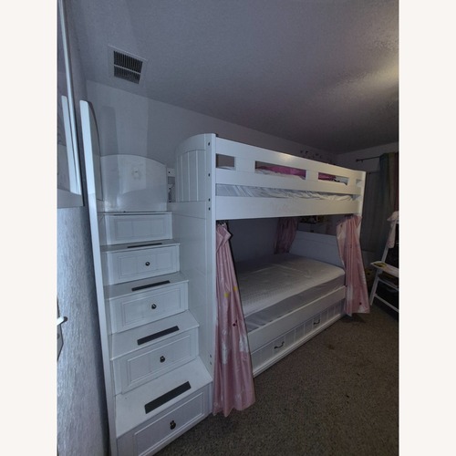 Used Rooms To Go White Wood Bunk Bed for sale on AptDeco