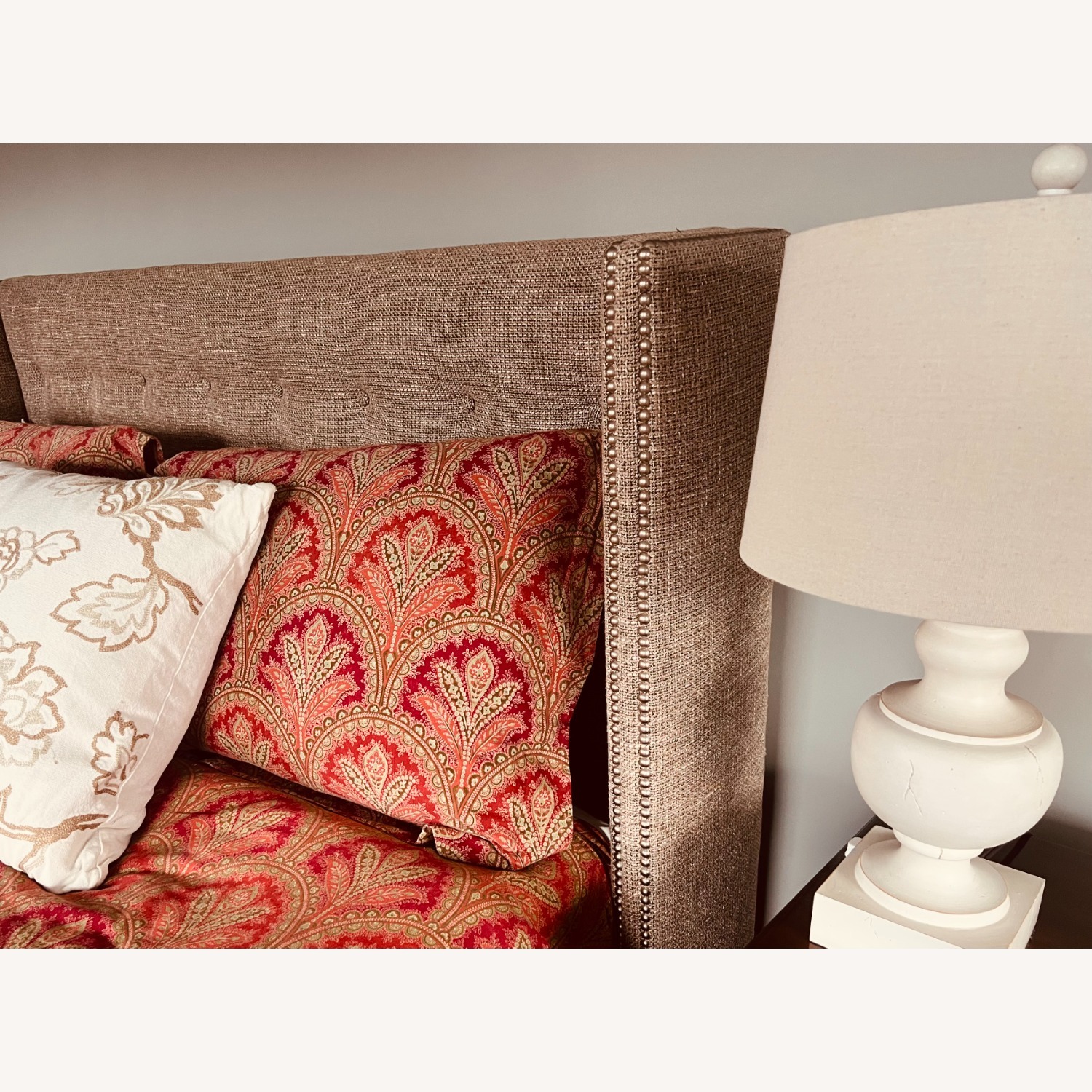 Luxury Nailhead Brown Tweed Queen Bed - image-6
