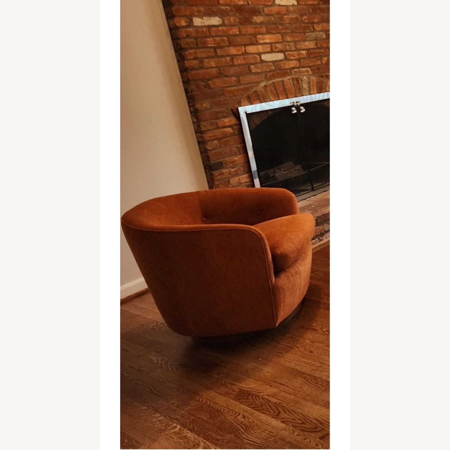 Milo Baughman 3 Barrel Launge Chairs - image-2