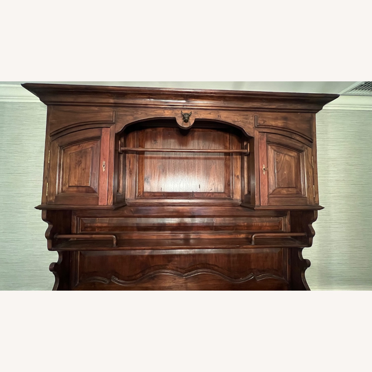 Reproduction French Sideboard/Hutch - image-3