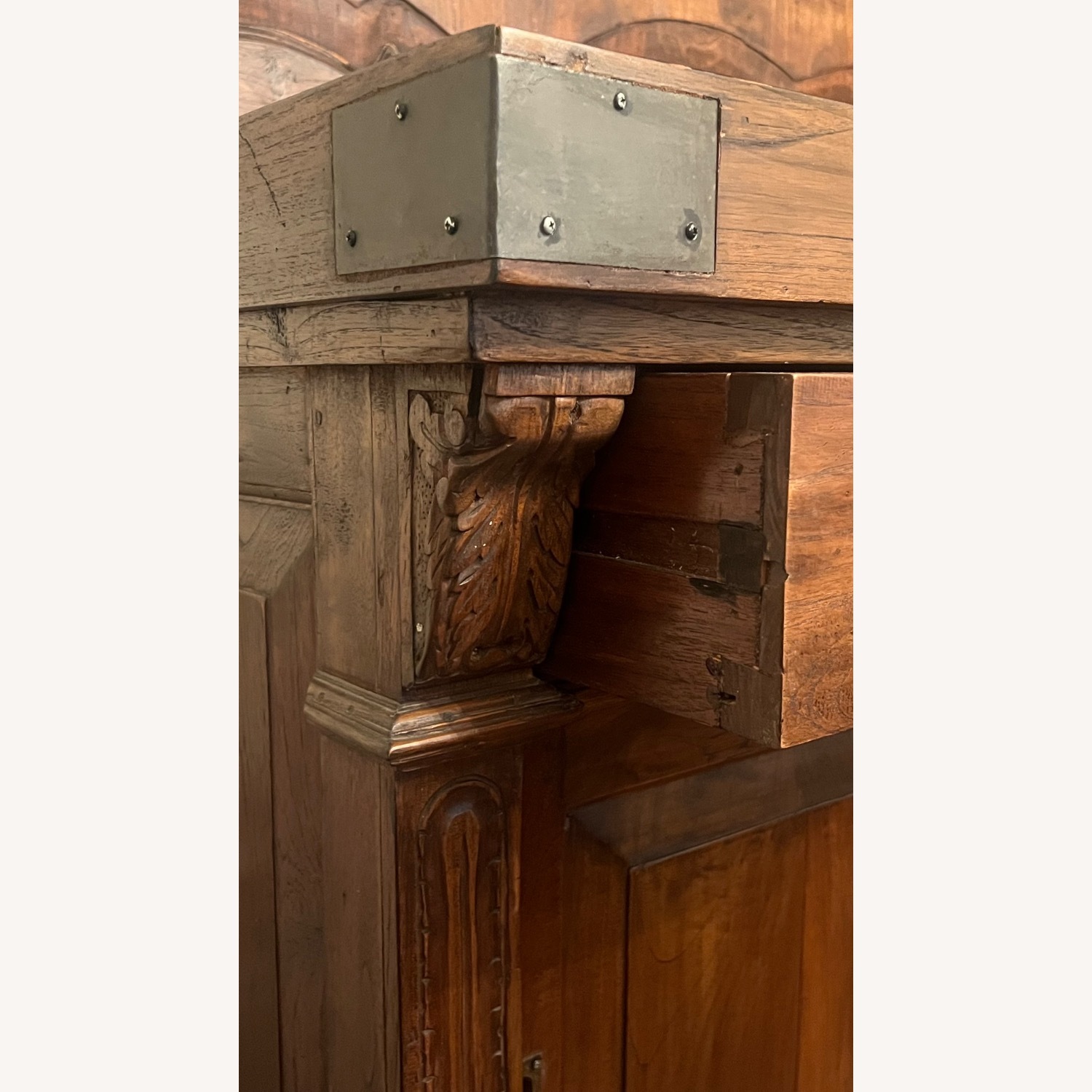 Reproduction French Sideboard/Hutch - image-5