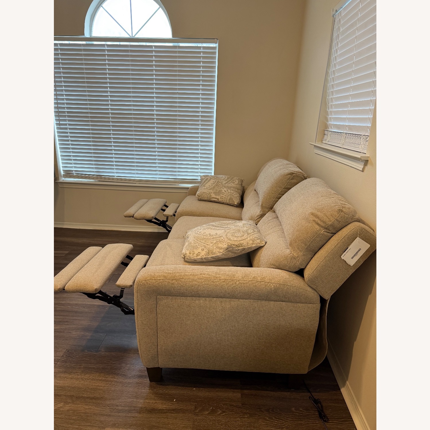 Havertys Ava 3+ Seater Sofa - image-3