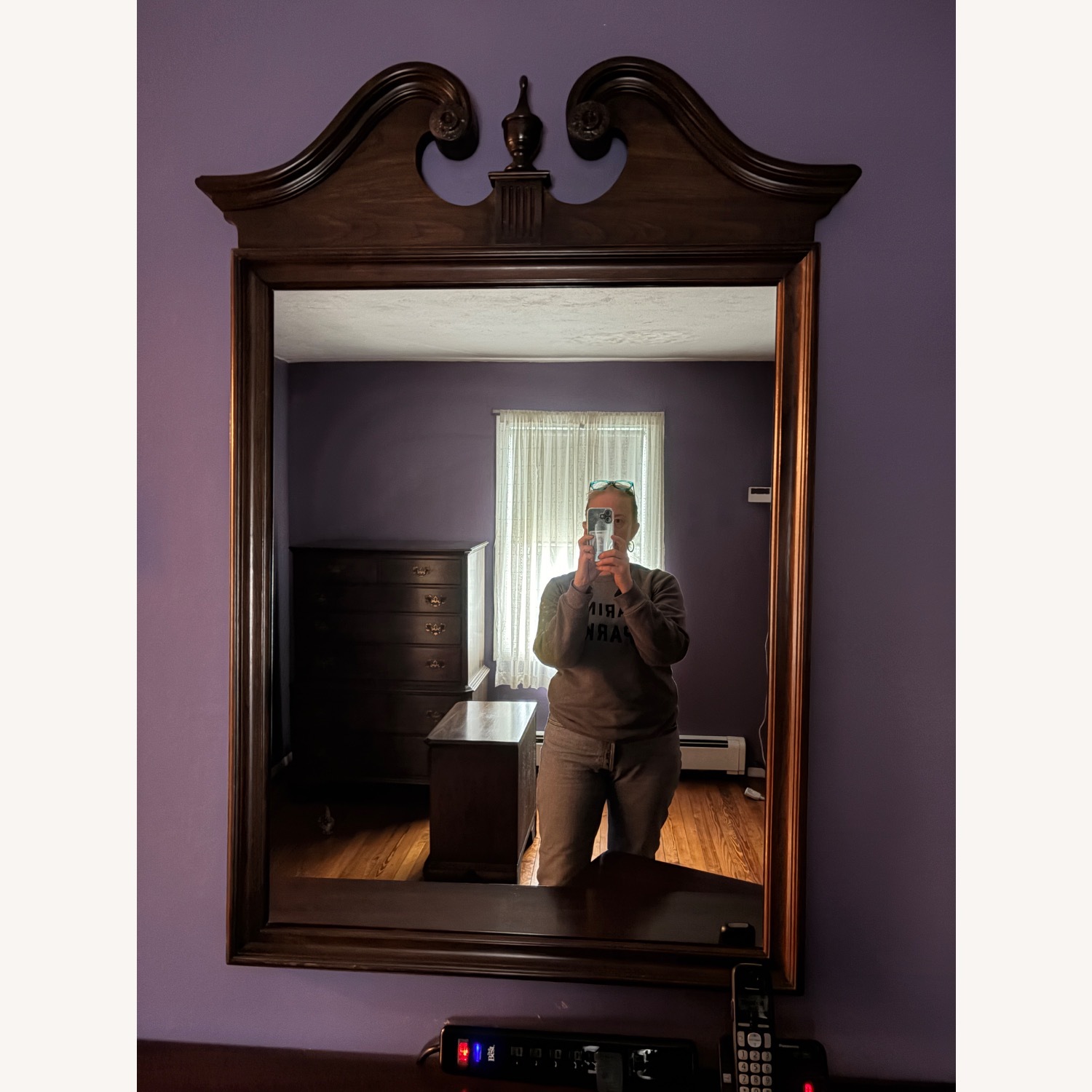 Ethan Allen Georgian Court Mirror - image-1