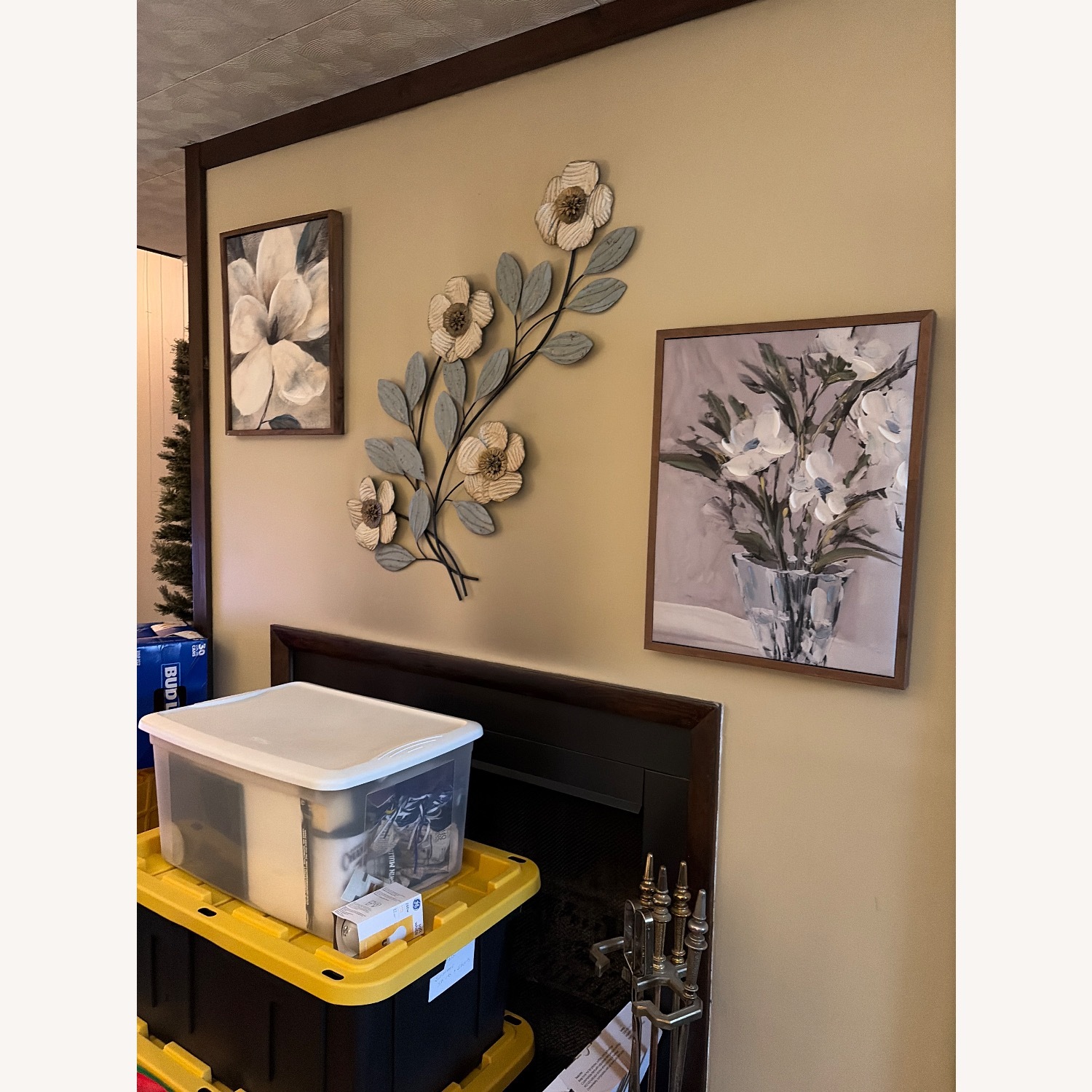 Broyhill Furniture Wall Decor - image-3