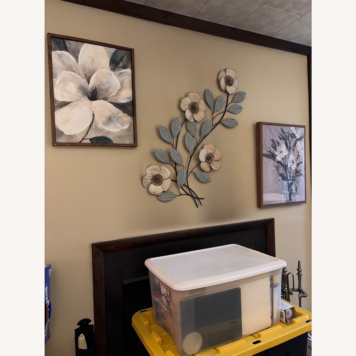 Broyhill Furniture Wall Decor - image-1