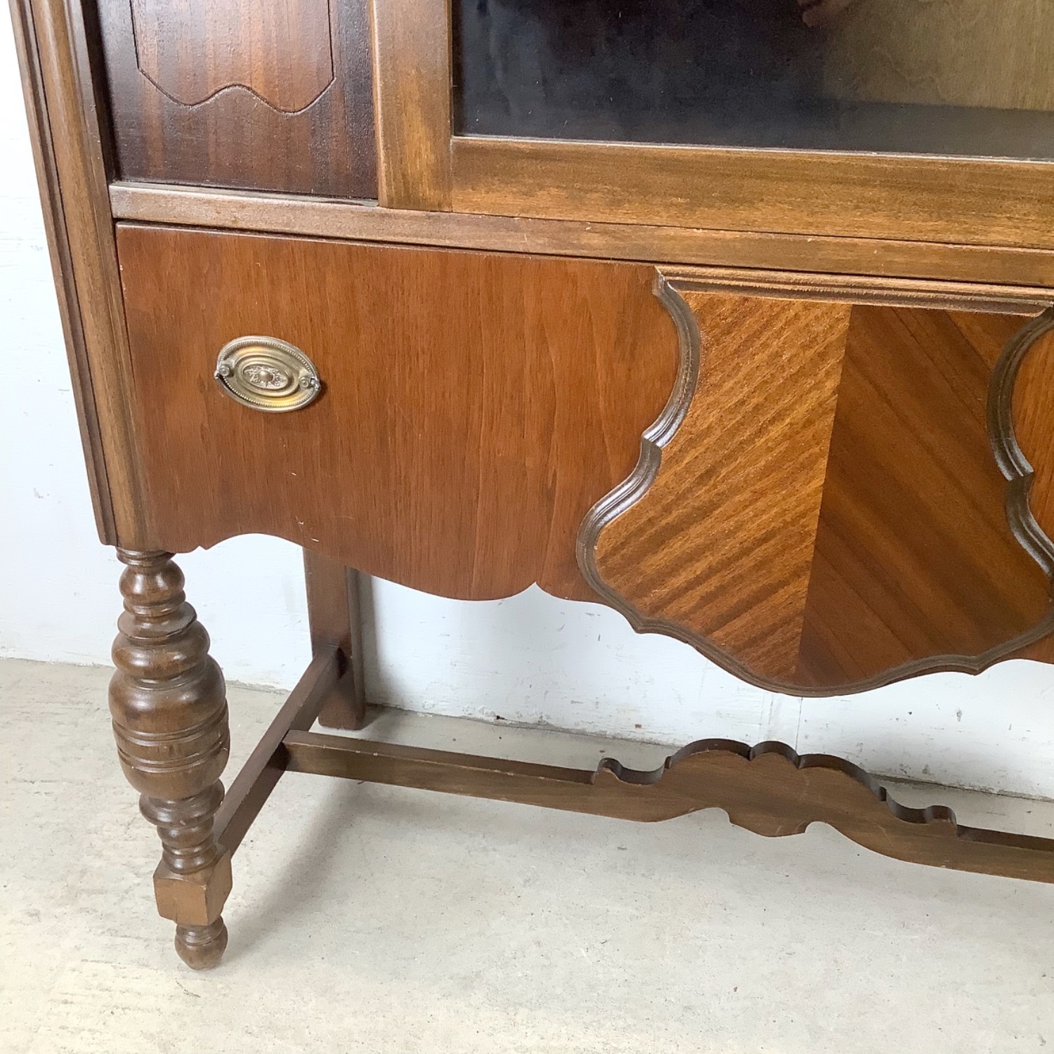 Early 20th Century Glass Front Display Cabinet - image-16