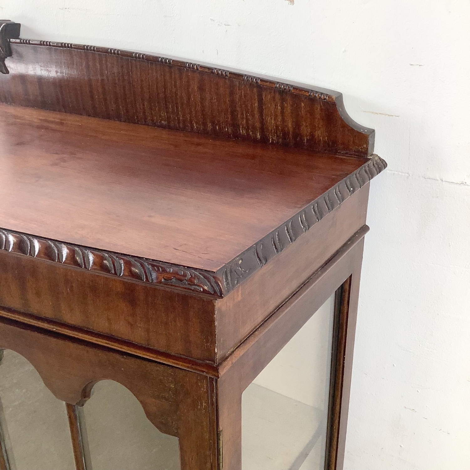 Chippendale Revival Mahogany Display Cabinet - image-19