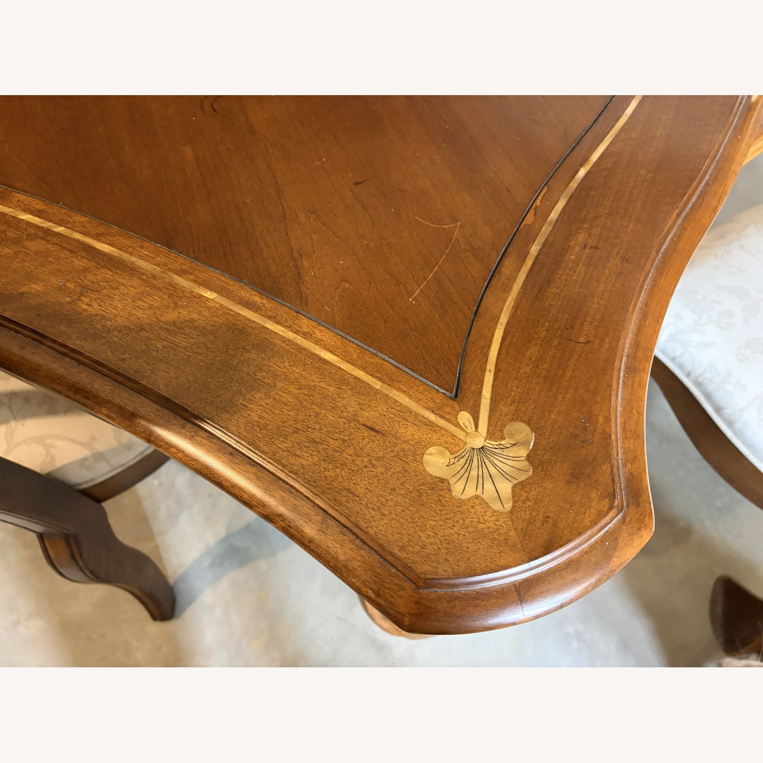 Dining Table With Six Chairs and a Leaf - image-7